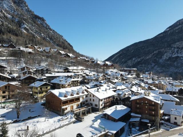 Albergo Le Marmotte Pré-Saint-Didier Buitenkant foto