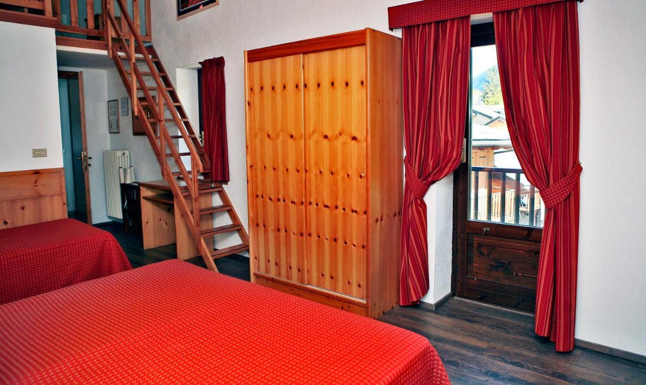Albergo Le Marmotte Pré-Saint-Didier Buitenkant foto