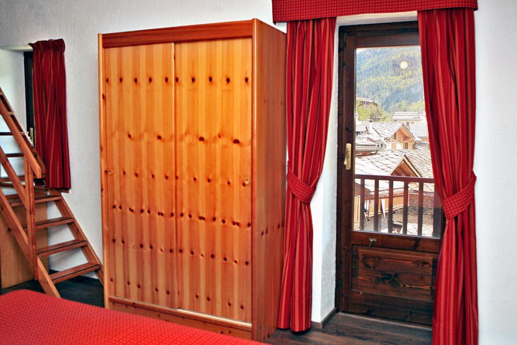 Albergo Le Marmotte Pré-Saint-Didier Buitenkant foto