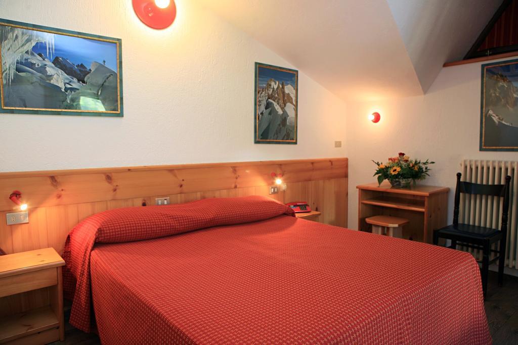 Albergo Le Marmotte Pré-Saint-Didier Buitenkant foto